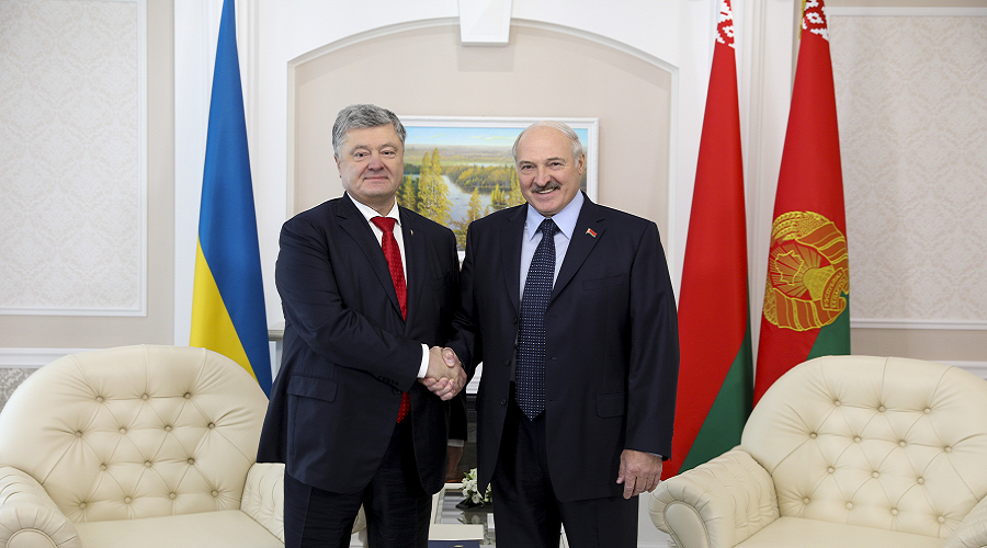 Петро Порошенко та Олександр Лукашенко, джерело фото: www.president.gov.ua/